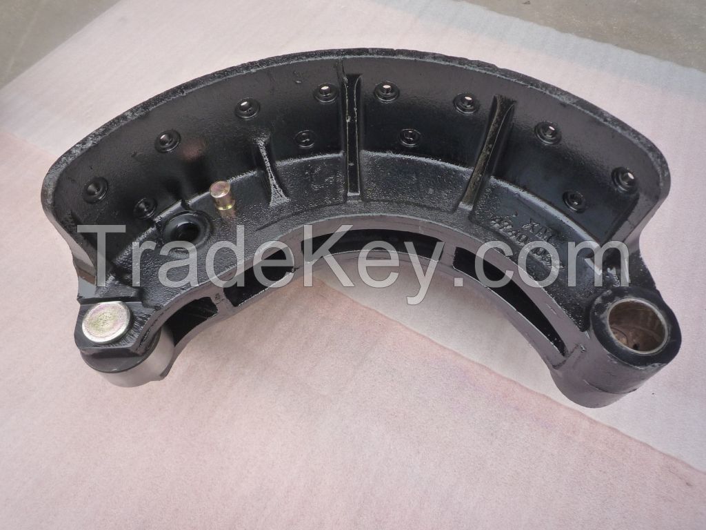 China Truck brake shoe supplier 47431-1240