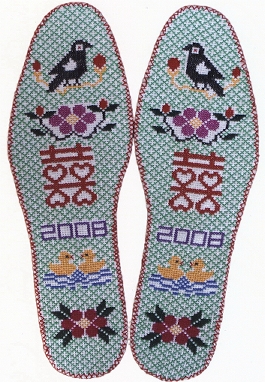 handmade embroidery insole