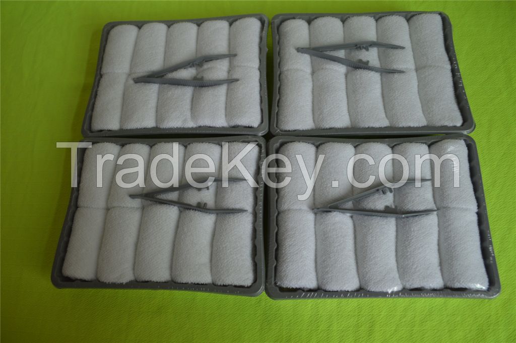 disposable cotton airline towels packed in tray