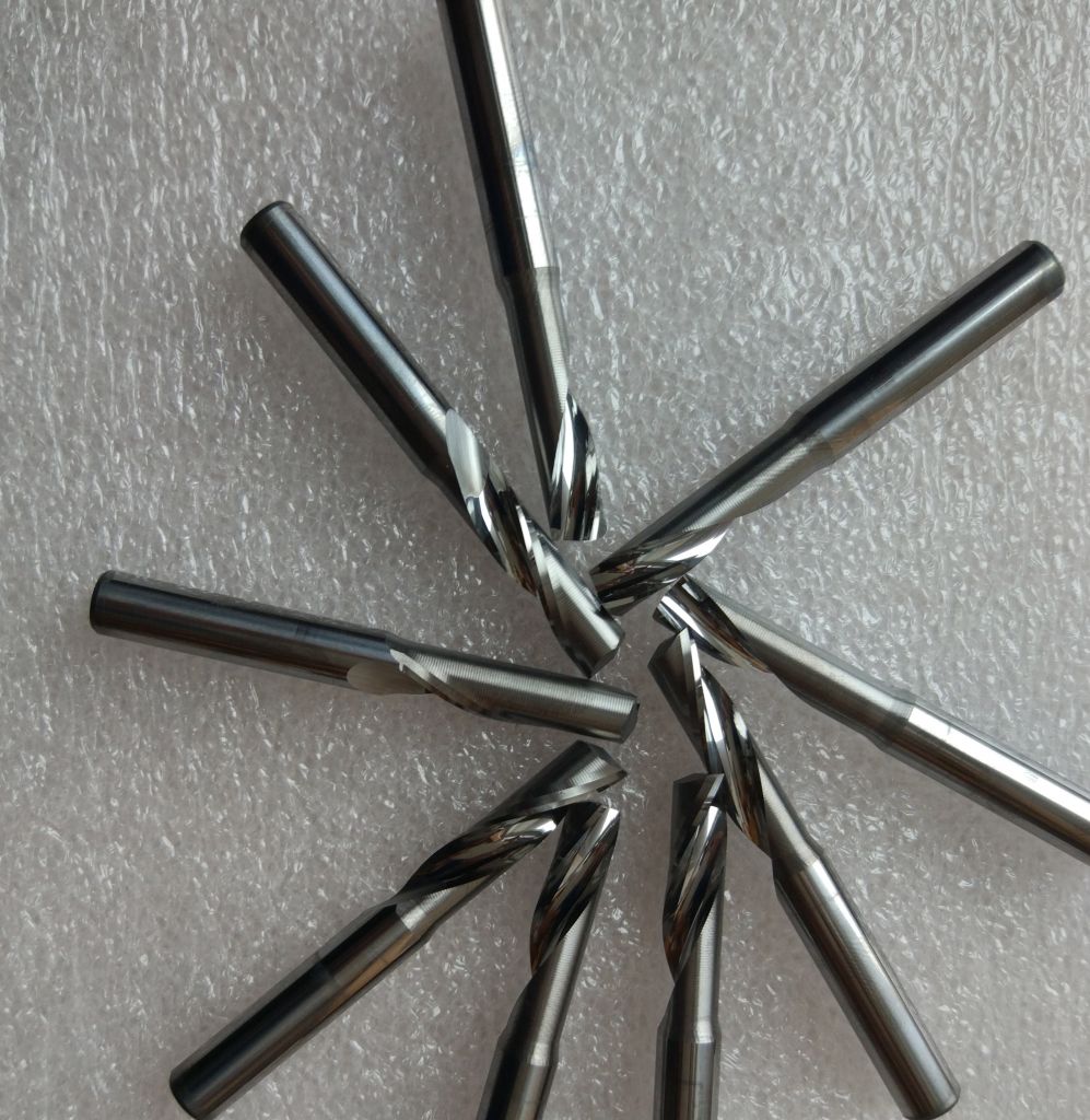 CNC Solid Carbide Single Spiral Bit for MDF, Plywood      Laminated      Acrylic Cutting