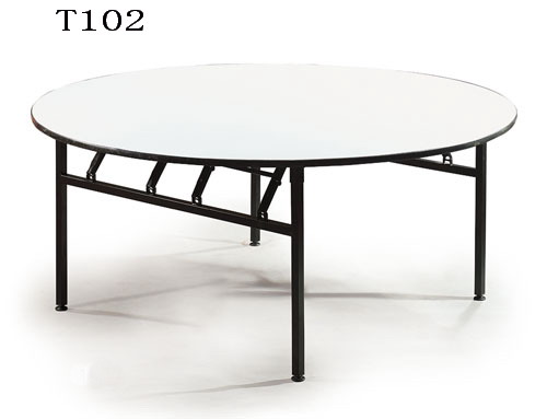 Folding round tables