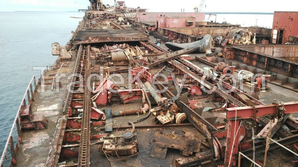 METAL SCRAP FROM SHIPS