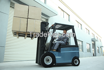 Royal Sell 4-wheel Electric Forklift 2.0t-2.5t with original Japanese engine