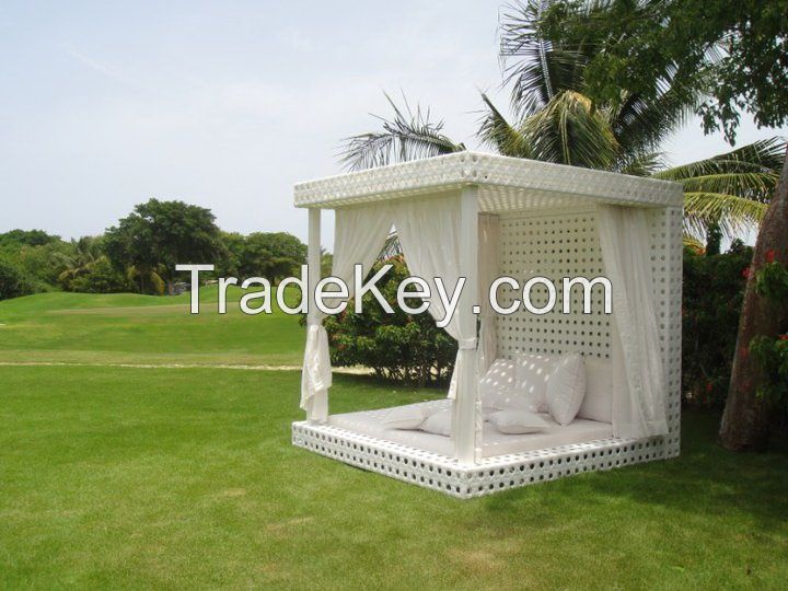 Outdoor Rattan Chairs