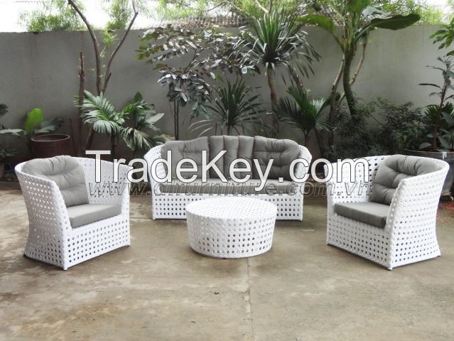 Outdoor Rattan Chairs and Table Sets