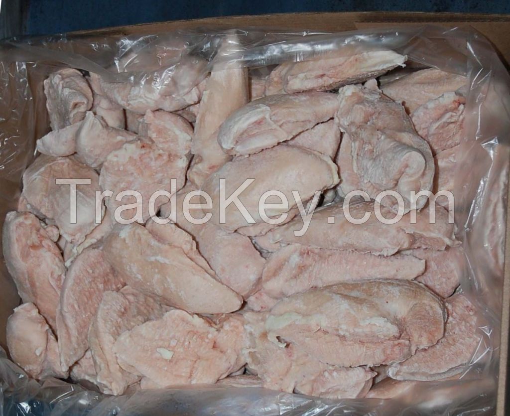 Frozen HALAL chicken fillets.