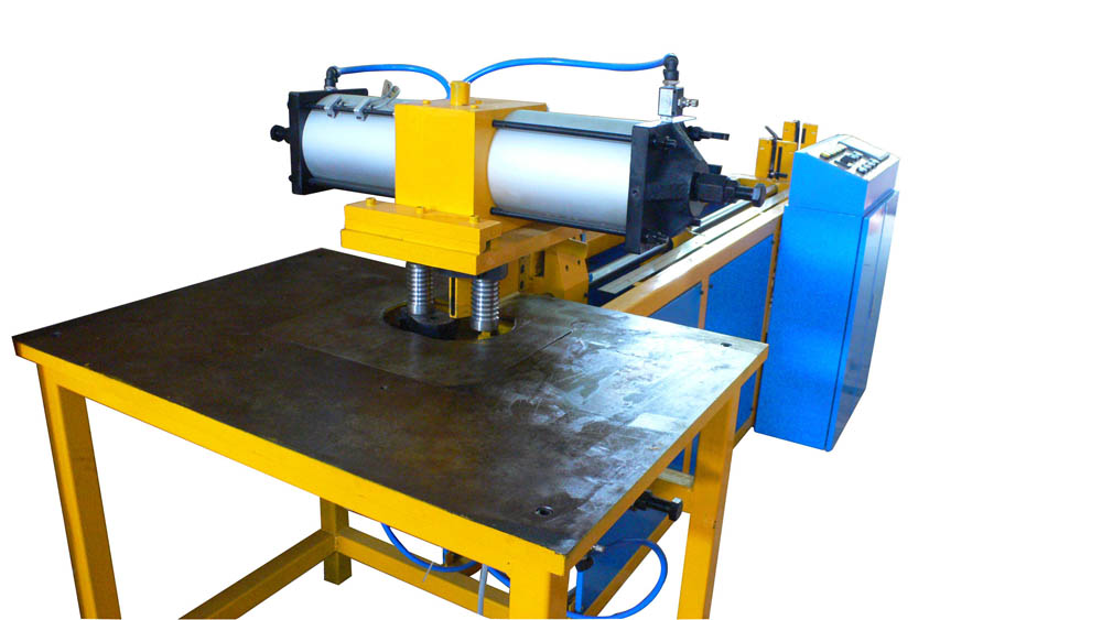 Tube beding machine for wire on tube condenser