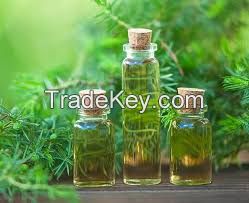 NATURAL TEA TREE ESSENTIAL OIL (whatsapp +84 938880463)