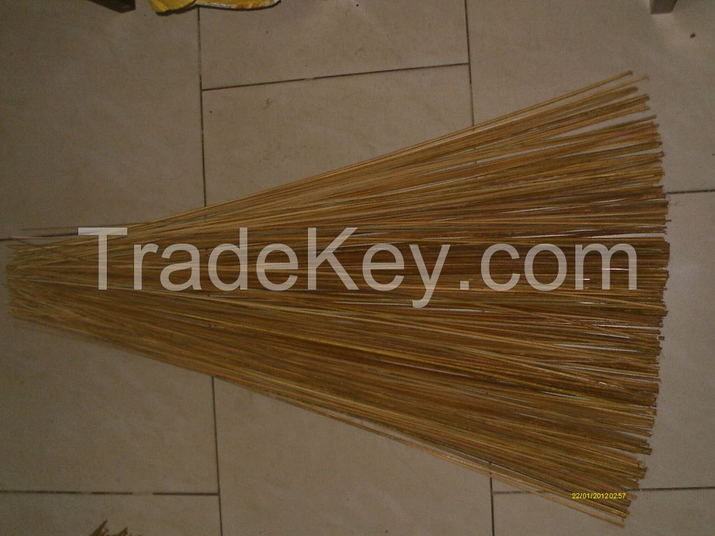 raffia broom