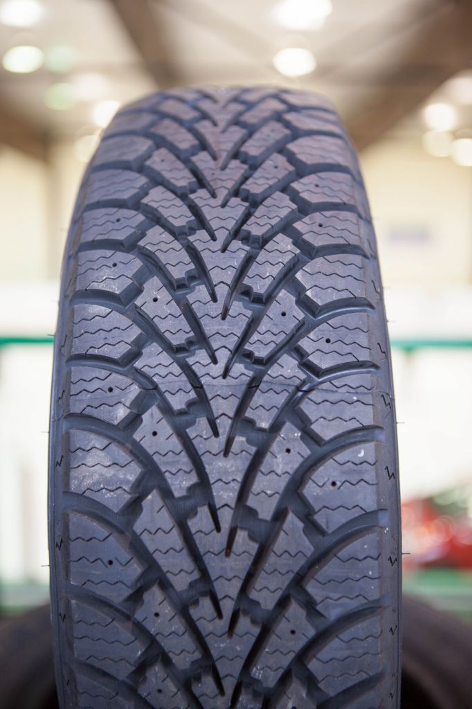 Used Tire Wholesale! Name-Style Brands are our Specialty!