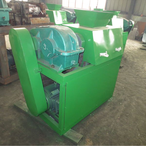 Double roller fertilizer press granular applicable to a variety of raw materials