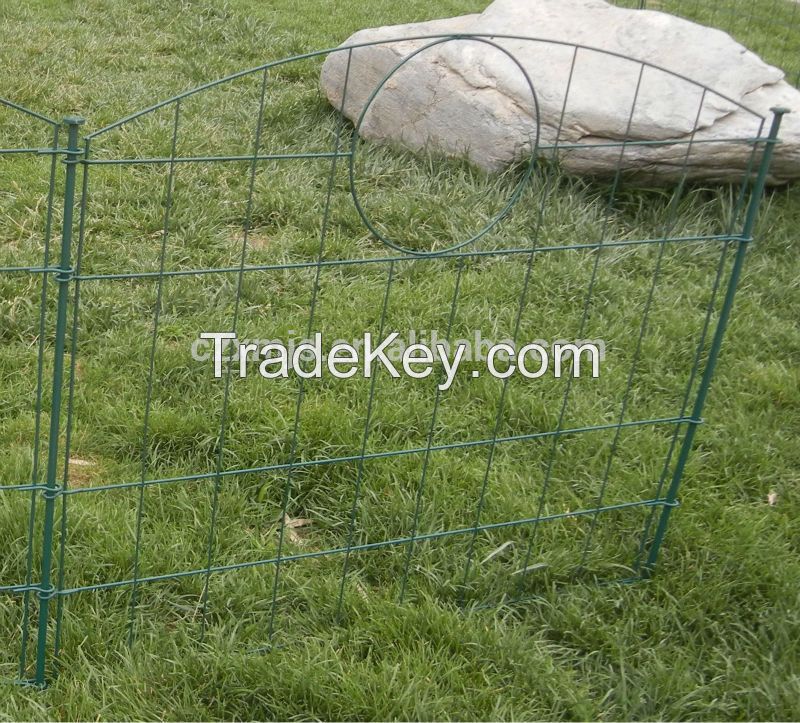 Decorative pvc coated welded wire fences