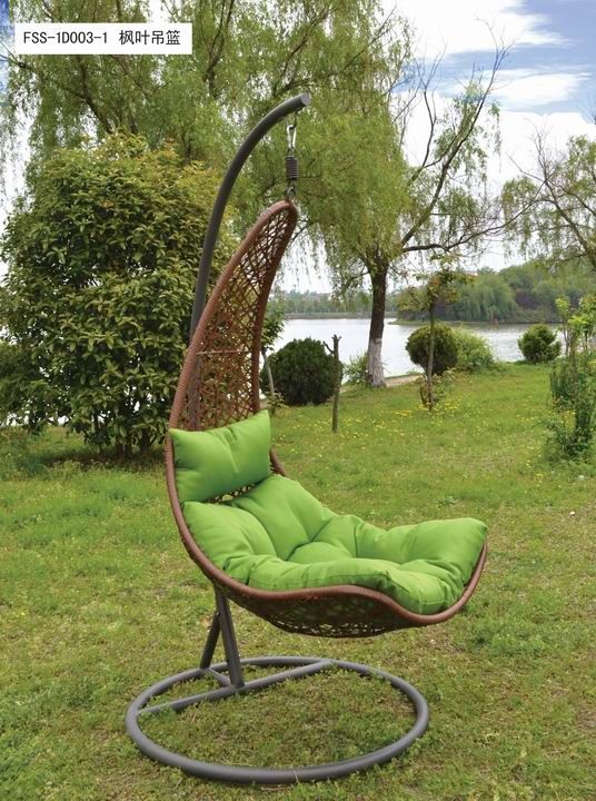 Outdoor/indoor rattan furniture