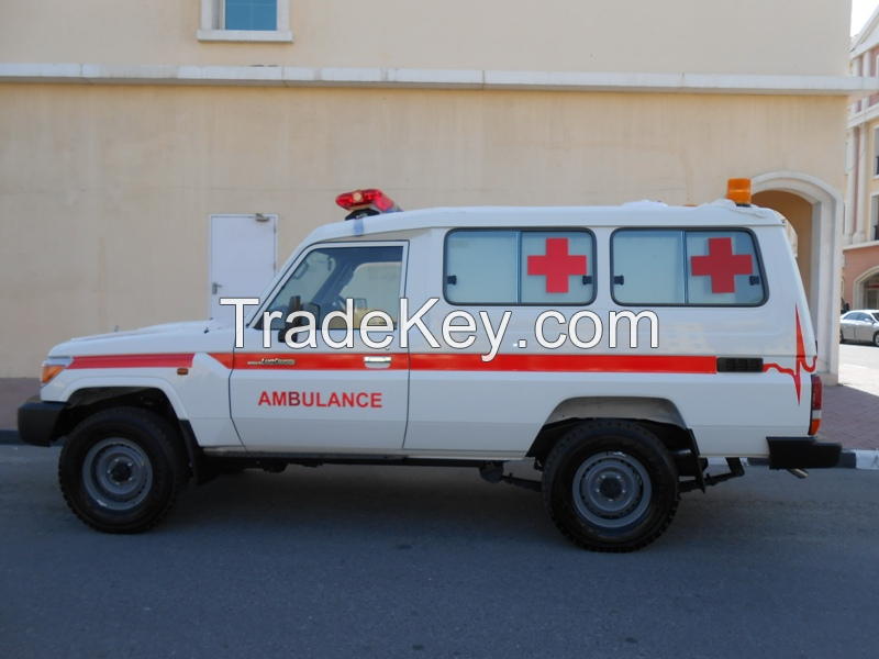 Toyota Land Cruiser Ambulance HZJ78