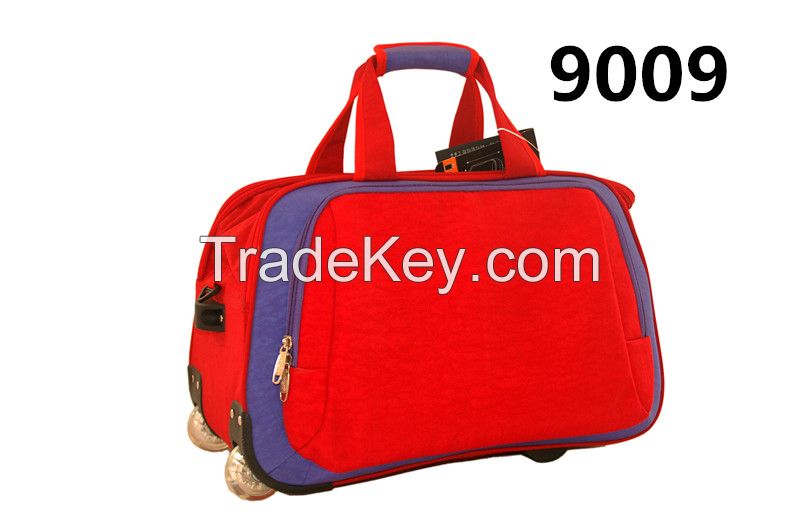 2015 popular China supplier trolley luggage set