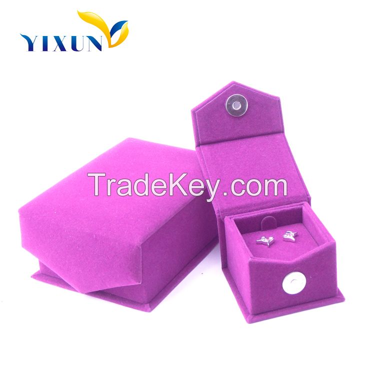 Customized velvet jewelry box