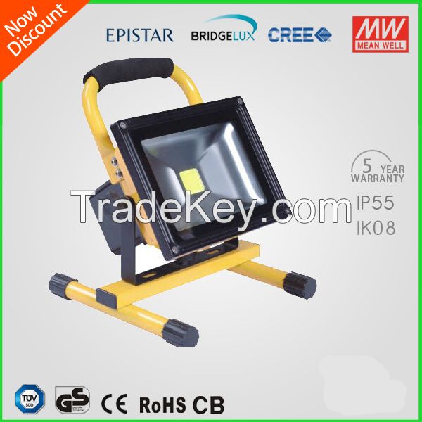 IP65 waterproof newest design 50W led flood light portable rechargable