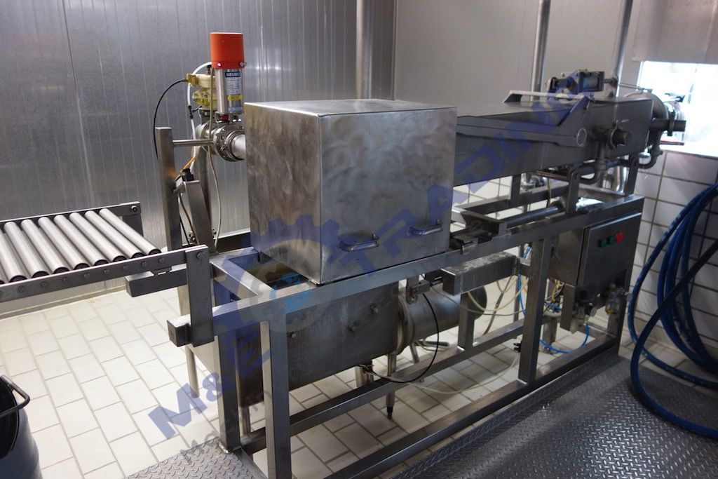 Cryovac deals packaging machines