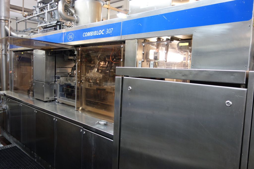 Used SIG Combibloc 307 Filling Line for SALE!!!