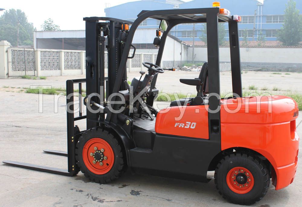 3 tons diesel engine forklift