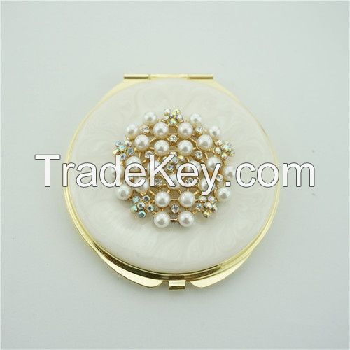 Metal compact mirror/pearls compact mirror