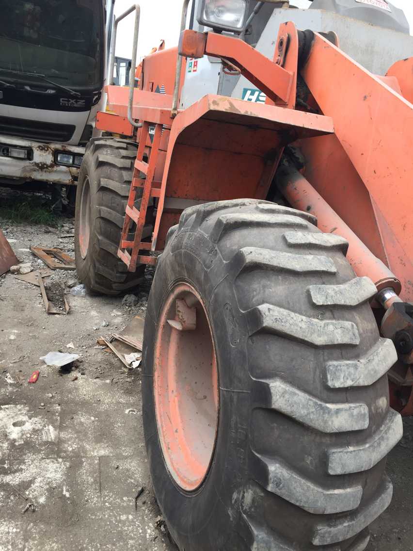 used hitachi LX70-2 wheel loader