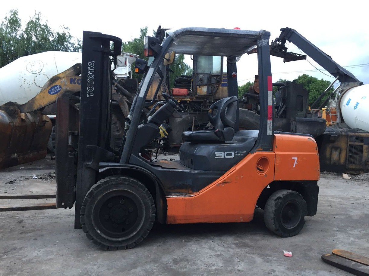 used toyota 7FD50 forklifts