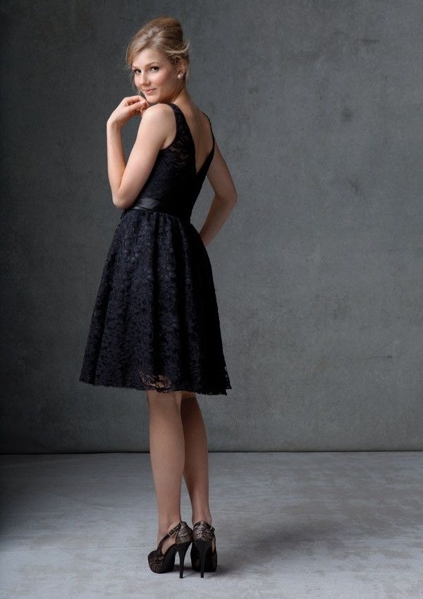 Black Lace Bateau Knee-length Bridesmaid Dress With Elastic Satin Sash