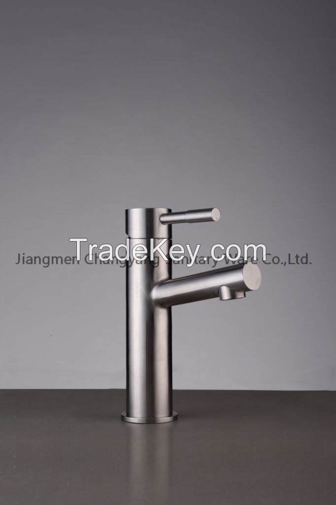 Ã¢ï¿½ï¿½Cold and hotwater basin mixer