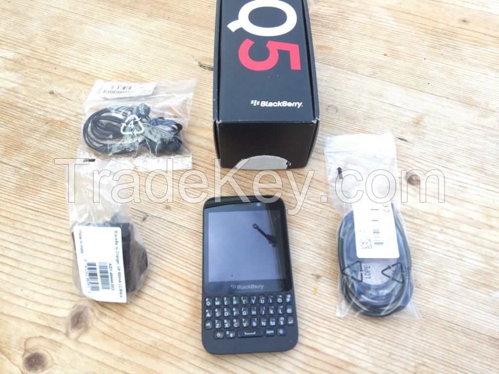 Used Blackberry Q5