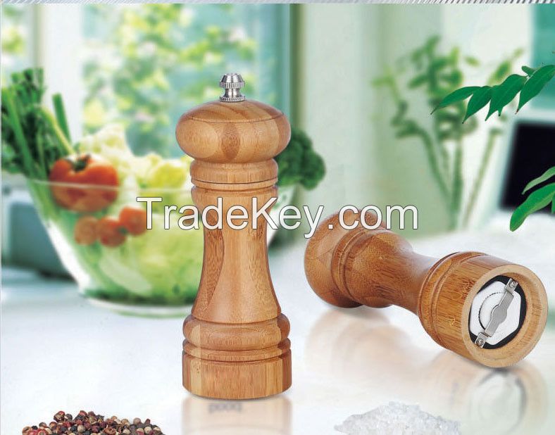 bamboo Salt &amp; pepper mill