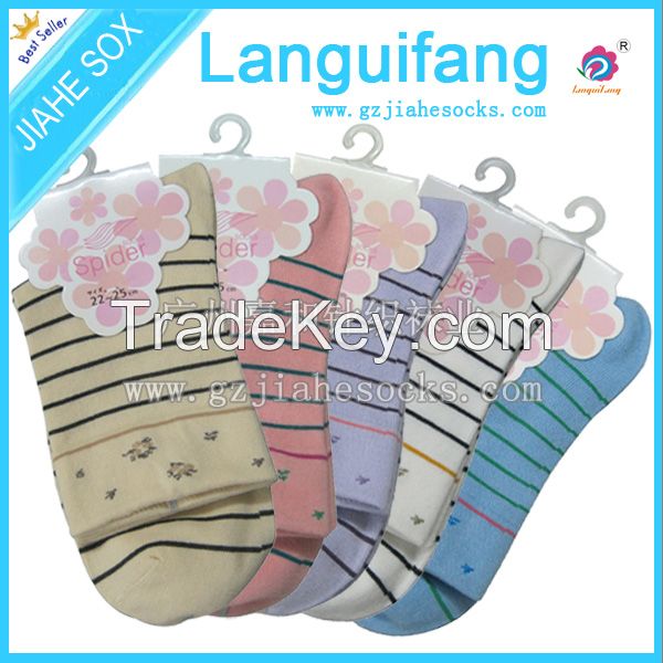 Fashion Stripe Design Young Lady Cotton Socks China Socks Manufacture