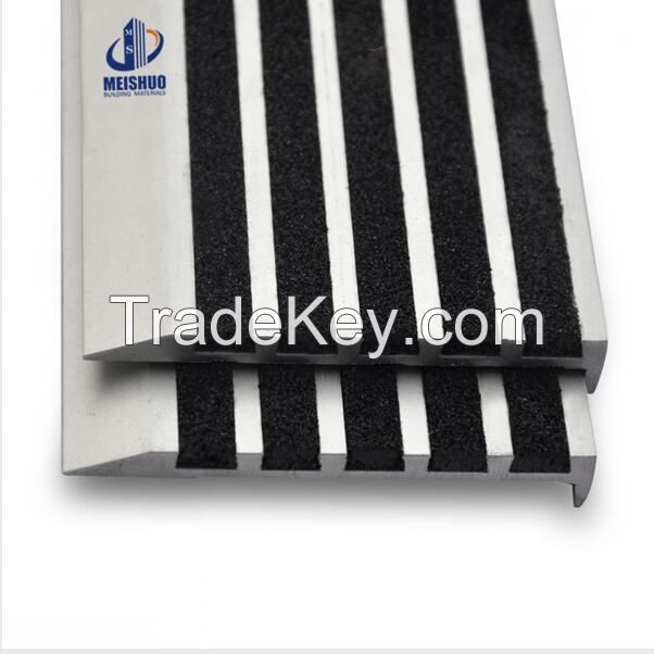 Construction materials safety carborundum filler black aluminum stair nosing