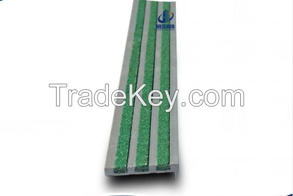 Curved aluminum alloy profile noslip carborundum infill concrete stair tread