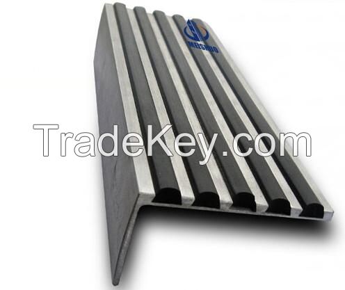 Residential building modern staircase protection nonskid rubber stair nosing vinyl flooring