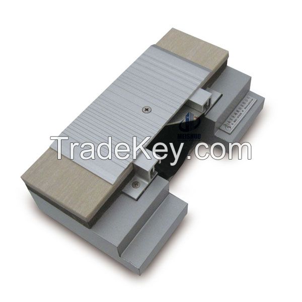 Extruded beveled aluminum frame plate durable floor concrete expansion joint compound