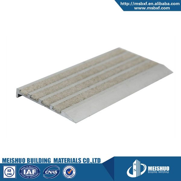 Anti-slip Aluminum carpet nosing for protection stair edge