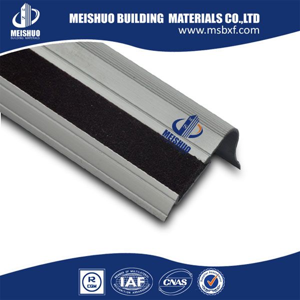 new design aluminum non slip stair nosing for ceramic tile