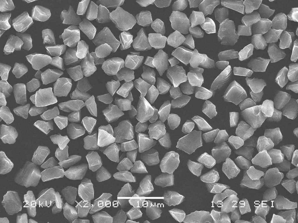 synthetic diamond powder