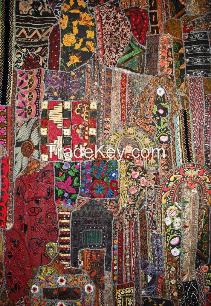HANDICRAFTS FROM THE HIMALAYAN REGION