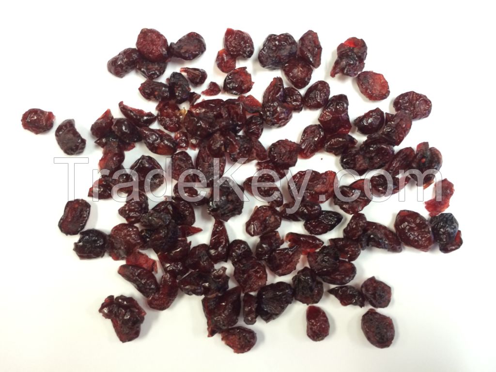 Dried Cranberry (half cut)