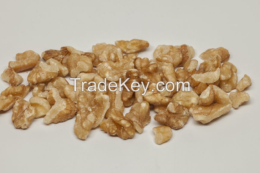 California Walnuts (Light Medium Pieces)