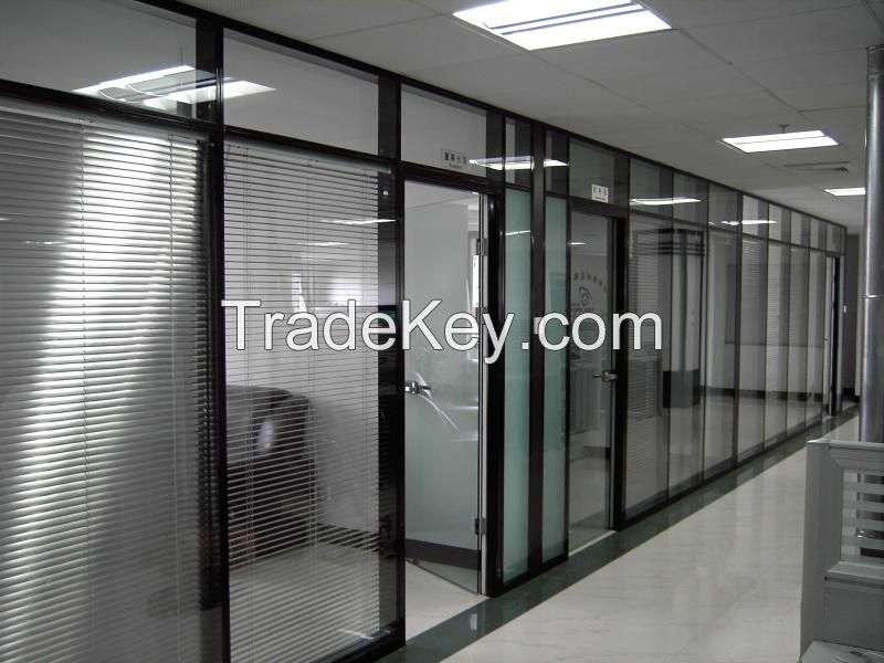 Glass fixed partition