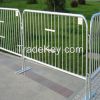 Temporary crowd control barrier fence