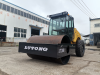 LT210B road roller