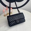 Women's bag genuine leather chain small square bag hand-held one shoulder crossbody bag 2024 new niche light luxury diamond grid