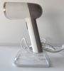 New handy garment steamer