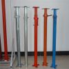 Adjustable scaffolding prop jack post support