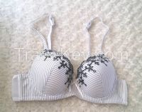 Latest design of ladies white women underwear bra