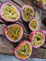 WHOLE FROZEN PASSION FRUIT